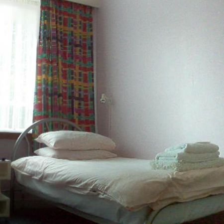Tekels Park Guest House Camberley Room photo